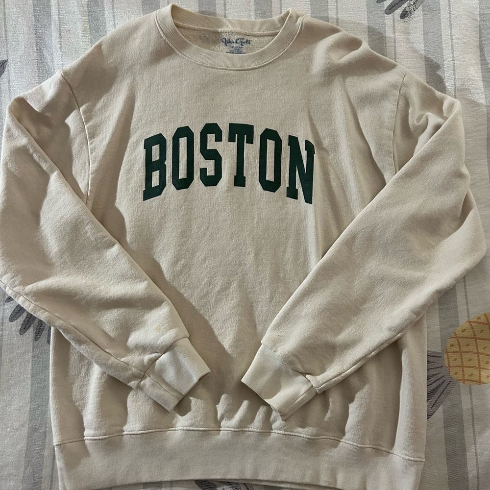 Brandy Melville Boston Sweatshirt